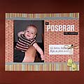 poserar
